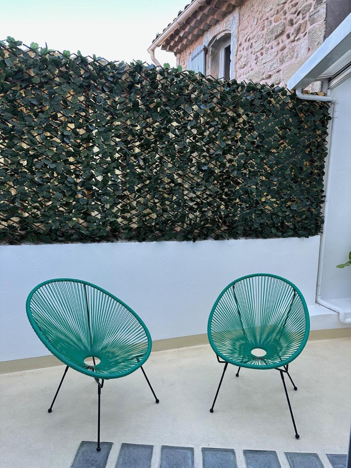 Charmant Appartement 3 Chambres Et Terrasse Eyragues 외부 사진